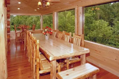 Image de Magnifique, RÉUNION De Famille Memories / Ministries Cabine-Now Avec Gourmet Kitchen!