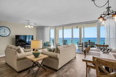 Image de Tour 3, 3 chambres Ă Long Beach! ! Vues Impressionnantes!