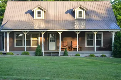 Image de Grand Family Style Chalet, qui peut accueillir jusqu'Ă 10.