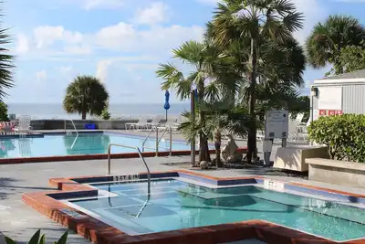 Image de Key West Beachside Spacious Two Bedroom Condo dans le top emplacement sur la clé