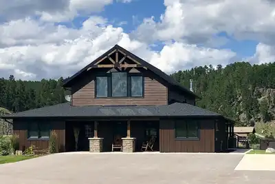 Image de *Nouveau! * Diamond Spur Lodge-Vacation Home 13 km du mont. Rushmore