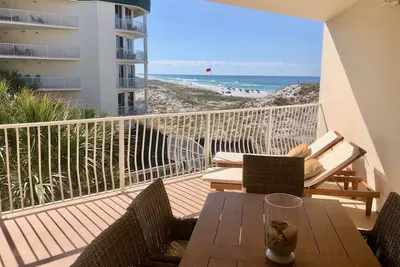 Image de Dunes de Seagrove, B204 - L @@ K! Unité la plus proche de la plage! 2 Br / 2 salles de bain plus couchette