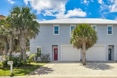 Image de Cocoa Beach Belle maison pour 8-12 personnes, votre propre piscine chauffée