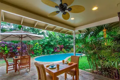 Image de Maison isolée avec piscine dans une communauté fermée, à quelques pas de la belle plage de Kailua