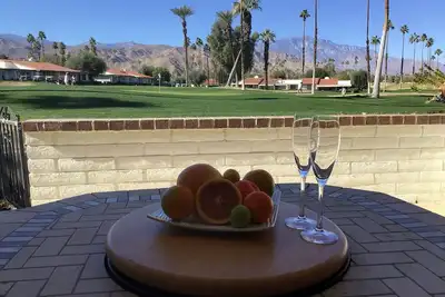 Image de Belle maison du désert à Rancho Las Palmas Golf Resort. Piscines, Montagnes, Boutiques