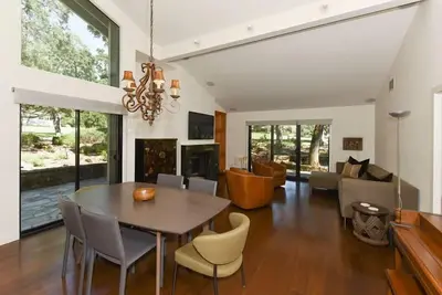 Image de Luxueux Condo avec Jardin Zen au Silverado