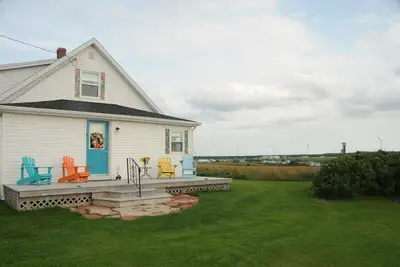 Image de Votre Beachside Sanctuary, lac, océan et vues sur le port, en famille