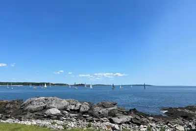 Image de Cottage Direct Ocean Front Spar Cove - Emplacement, emplacement, emplacement! ! ! !