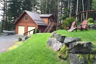 Image de Suite d'invité isolée avec votre propre spa privé.