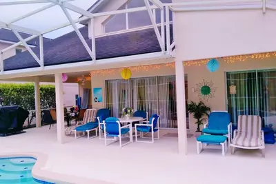 Image de Excellente Deluxe Villa 5br / Game Room, Wi-Fi, calme Piscine Hot Tub / 10mins Disney
