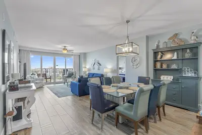 Image de Condo de luxe de 4 chambres avec vue sur le golfe, Leeward Key, Destin, Floride