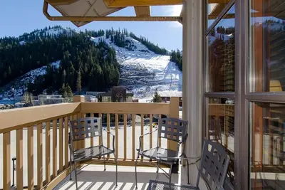 Image de Village at Squaw Condo # 4, Ski In / Out, Mnt Views,