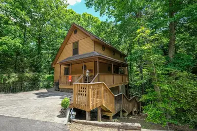 Image de Pet Friendly- 1 mile de l'Internet Pigeon Forge Parkway-Hot Tub-gratuit