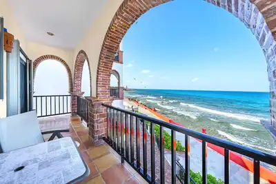 Image de Oceanside Casita \"Palenque\" avec a / c et piscine