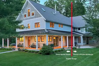 Image de Cottage moderne dans un excellent emplacement Leland