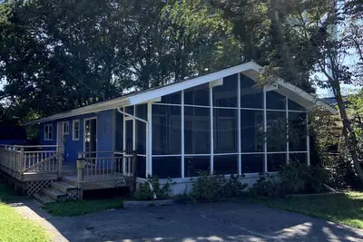 Image de Un gîte et un bain à remous - une véritable expérience de la plage! ! !