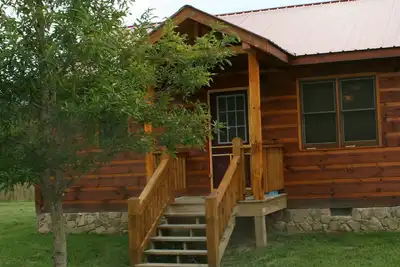 Image de Bear Claw Cabin - Evadez-vous de tout cela dans les montagnes du nord de la Géorgie!