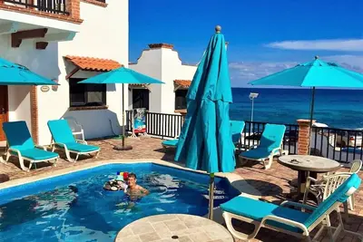 Image de Plaza View Villa \"Tijuana\" avec climatisation et piscine