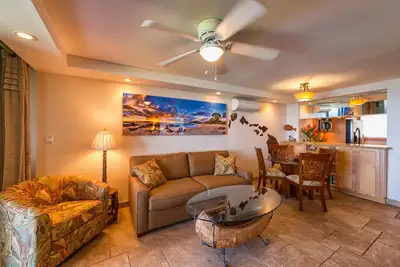 Image de Oceanfront Luxury Condo * 180 ° Sweeping Vues sur l'océan