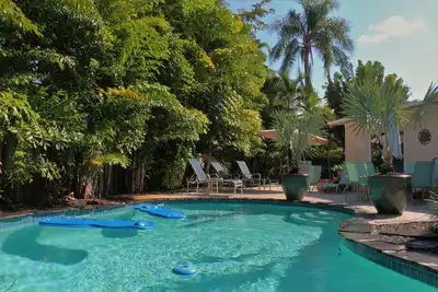 Image de Brassrail Villa - Belle retraite tropicale / piscine privée chauffée