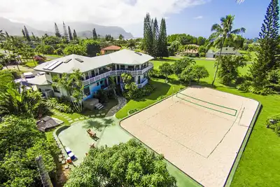 Image de Cascades, Rainbows, Bain à remous, Golf, Tennis, Piscine, À pied de la plage, terrain de volley-ball