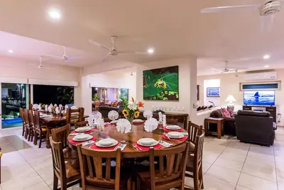 Image de Villa de luxe sur la meilleure plage de baignade à Puerto Vallarta avec personnel complet et piscine