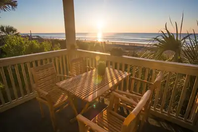 Image de Oceanfront, animaux considérés, accès facile à tout!