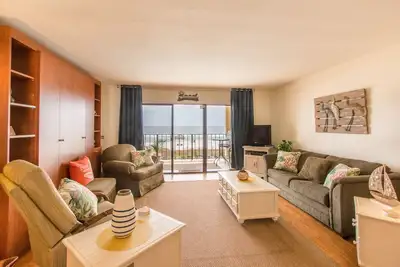 Image de \"Seas the Day\" Relax, Refresh, Renouveler au This Beautiful Remodeled Plage Get Away