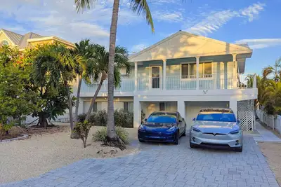 Image de Belle maison de designer 2\/2 Waterfront pour votre escapade en famille