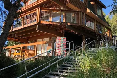 Image de Kenai Riverfront Chalet Idéalement situé sur la péninsule de Kenai