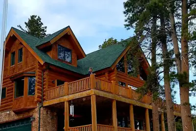 Image de Cabine de luxe située dans le nord-ouest du Colorado (Etats-Unis)