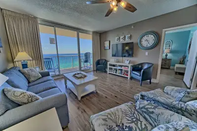 Image de Majestic Beach Resort - Semaines août et commémorative encore disponibles!