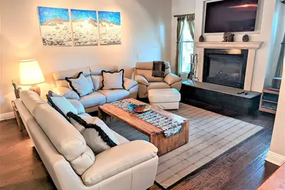 Image de Val D 'Isere-Beautiful! -Ski In / Out! Condo  Informez-vous sur notre rabais de 50 $ vrbo