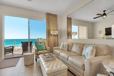 Image de Beach Retreat 308 Gulf Front Luxurious ** Pet Freindly ** Wifi Gratuit **