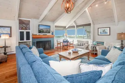 Image de Pajaro Dunes Resort: vues Ă couper le souffle - 5 Br / 3 Ba Pajaro Dunes Beach House
