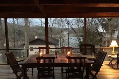 Image de Escapade ultime sur le lac Cumberland, excellent emplacement et vues