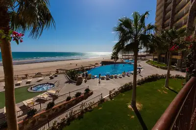 Image de Meilleures vues sur Sandy Beach! 2e étage Ocean Front Condo de luxe au Sonoran Sky