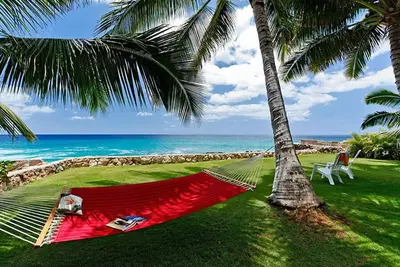 Image de Oceanfront Makaha Hale Dream Vacation