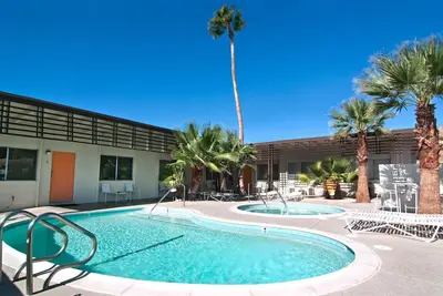 Image de The Getaway # 1: 1br, Piscine, Enfants / Animaux bienvenus