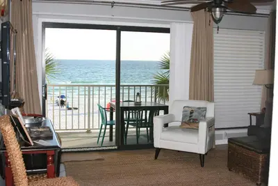 Image de Marchez Ă droite dans votre condo saisonnier en bord de plage Beach Srvc, Wifi gratuit