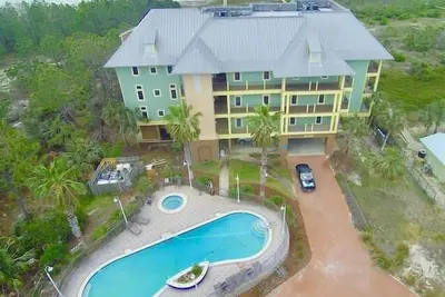 Image de Spacieux 3br \/ 2b sur les belles plages de Cape San Blas. Nouvelle Cuisine!