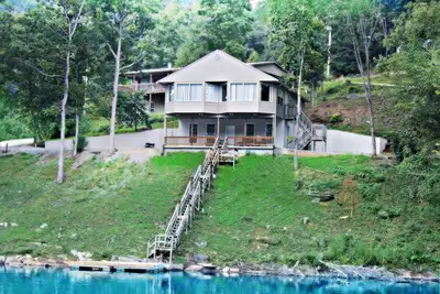 Image de Tiltn Hiltn Belle maison au bord du lac sur le lac Norris Ă Lafollette, Tn