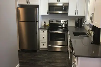 Image de Condo familial fraîchement rénové situé dans le village