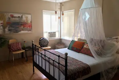 Image de Millennial Hideaway - Abordable et confortable ~ Cuisine complète ~