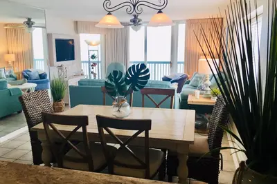 Image de La plupart des avis / meilleure note dans la région! Magnifique condo-océan avant-grand balcon