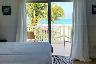 Image de Luxury Ocean Villa 3 chambres / 3 salles de bain dans la baie de Bimini