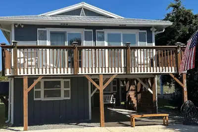 Image de Vue Incroyable Sur Le Marais! Remodeled! ! Endroit PRIVÉ! ! 2 Blocs À La Plage! ! !