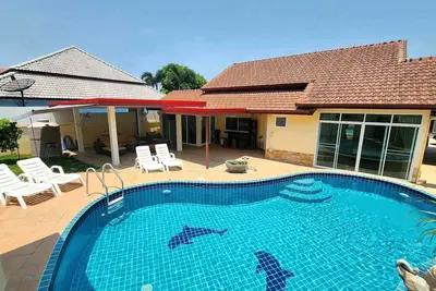 Image de Hua Hin - Grande piscine privée