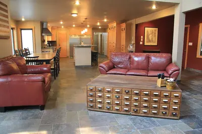 Image de Spacieuses, 4 chambres, 3 salles de bain, Vues Mtn, Animaux acceptés, Mise à jour