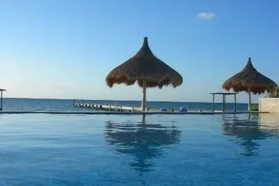 Image de Brand New Luxury Villa, 3 Br, 3. 5 Bath, Ocean Front, pour 8 personnes
